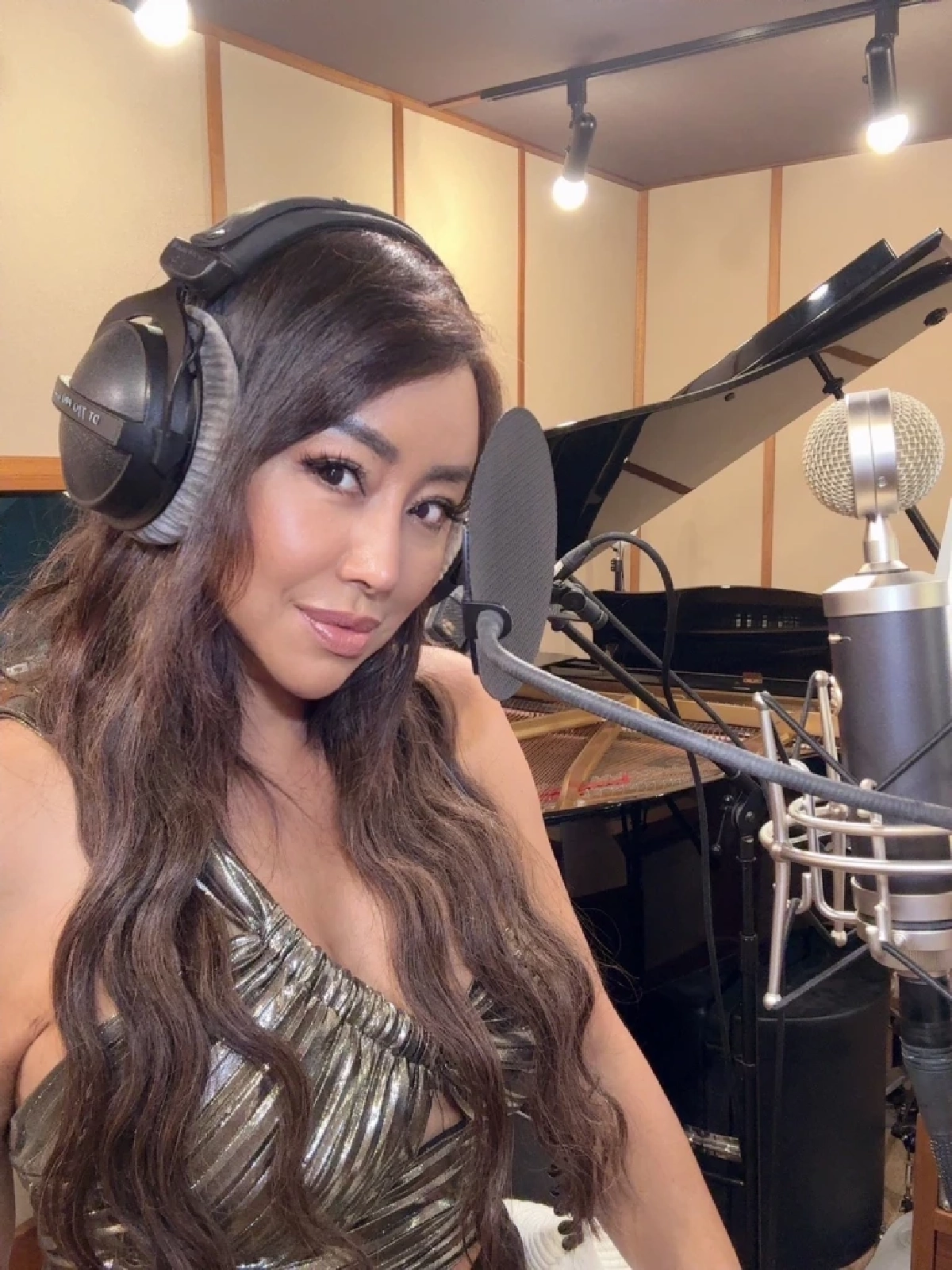 "ปลา บลา บลา" ดึงโปรดิวเซอร์ซุปตาร์ระดับโลก ดันเพลงใหม่ ชูหนังคช