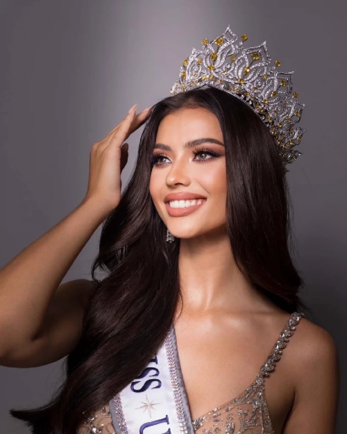 'แอนโทเนีย' แจงยิบ ปมซุ่มคบลูกชายนายกฯ 'เป๊ก เศรณี' รับ! รู้จักกันจริง!