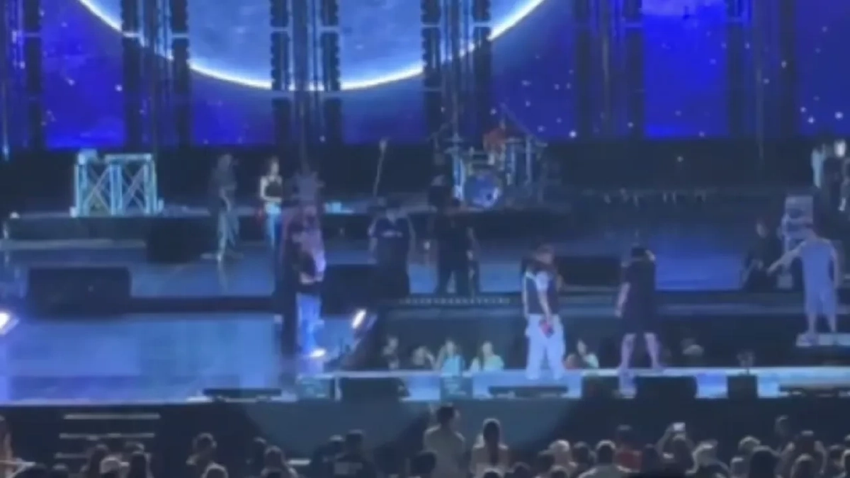 หามส่ง รพ. "ตัน ภาสกรนที" พลัดตกเวทีสูง 2 เมตร มีอาการบาดเจ็บหมอดูแลใกล้ชิด