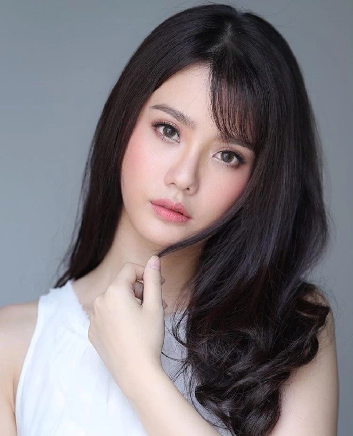 "เบสท์ ชนิดาภา" โต้! ไร้อภิสิทธิ์เหนือใคร หลังโดนแซะเป็นดาราตำรวจเลยจับไว