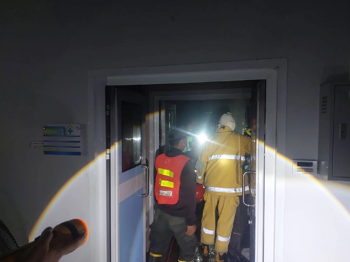 เร่งหาสาเหตุ ไฟไหม้ รพ.แม่สะเรียง ผู้ป่วย วัย 75 ปี ดับ 1 ราย