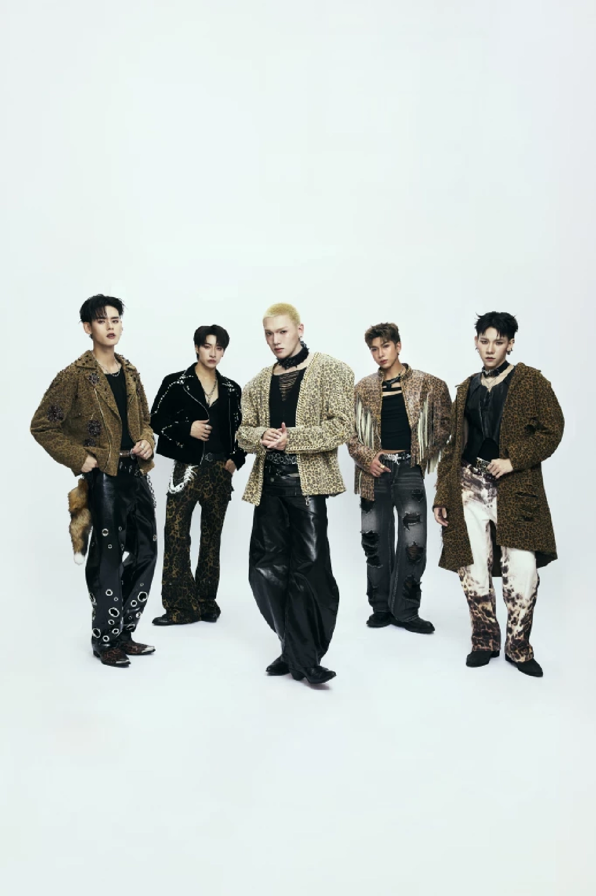 “นั่งเล่นกาญ” คอนเสิร์ตฮอลล์ท่ามกลางธรรมชาติ 14 ก.พ. นี้!