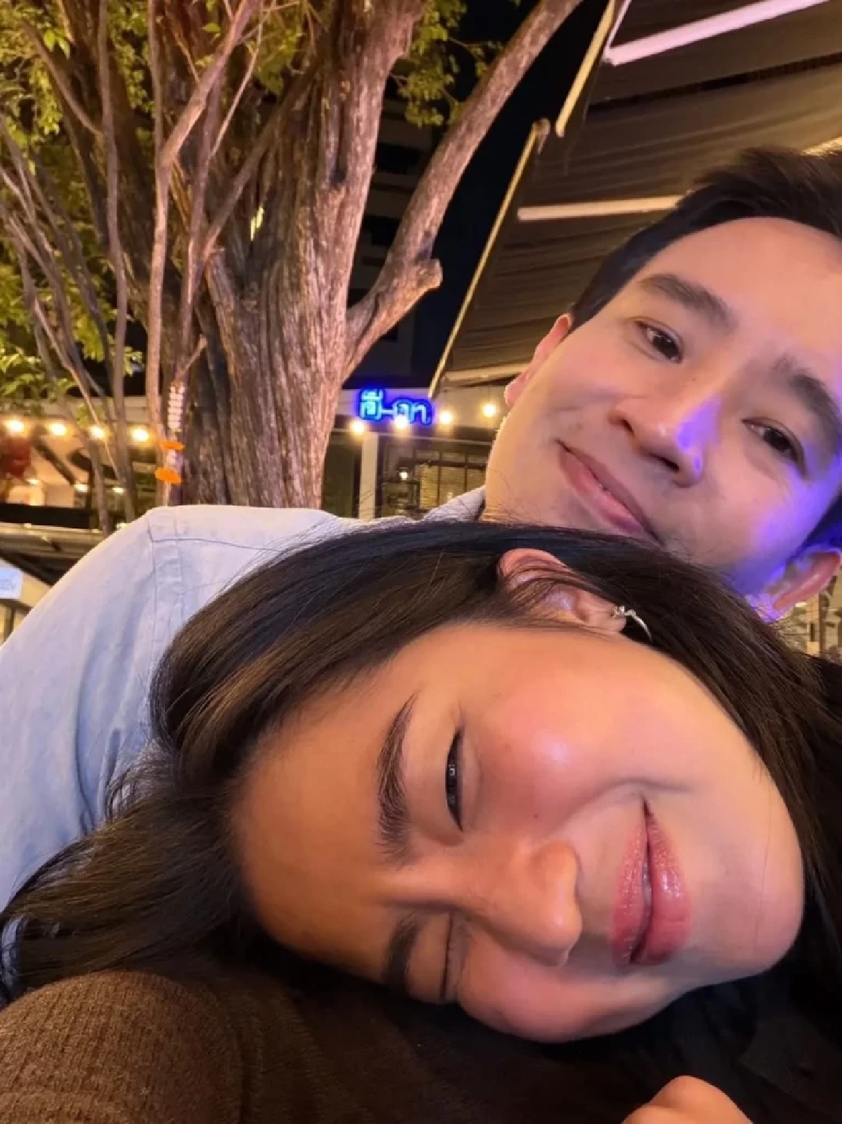 "พิธา" ควง "ก้อย อรัชพร" ไปเที่ยวต่างประเทศ โพสต์ภาพหวาน 12 ภาพ รับวาเลนไทน์