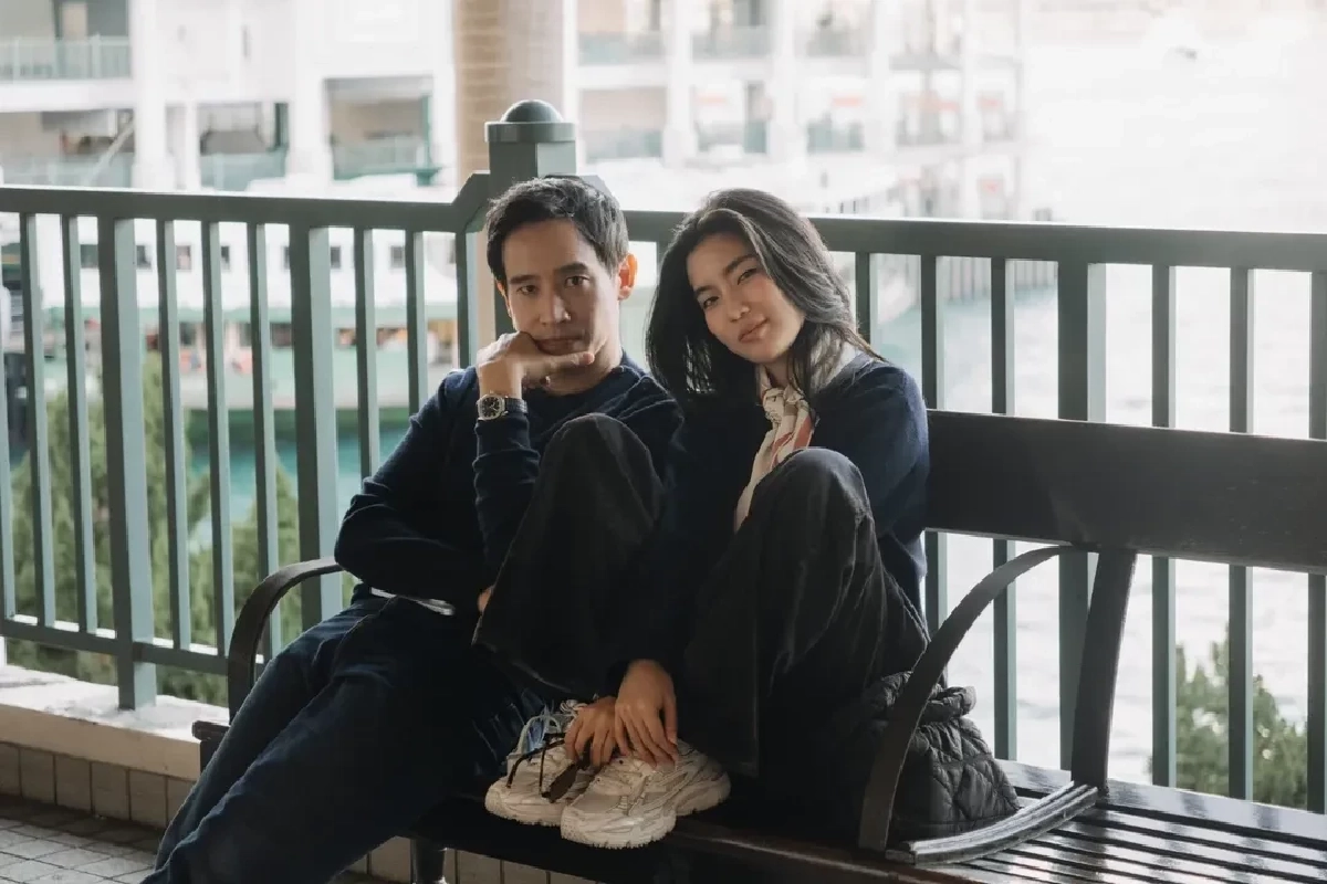 นึกว่าพรีเวดดิ้ง "ทิม พิธา" คลั่งรัก "ก้อย อรัชพร" โพสต์ภาพหวานแบบจัดหนัก