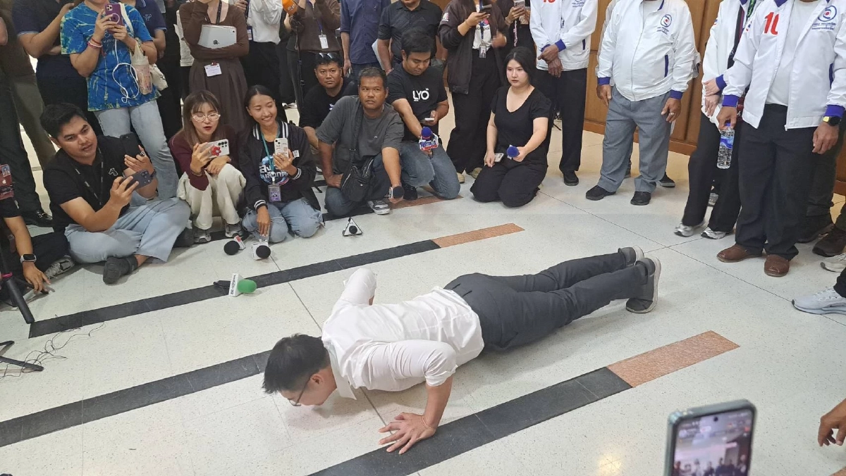 ผมไม่ได้บ้า! เต้007 บุก กกต. ท้าพิสูจน์นโยบายอวกาศ-ไดโนเสาร์ ยันทำได้จริงถ้าได้อำนาจ