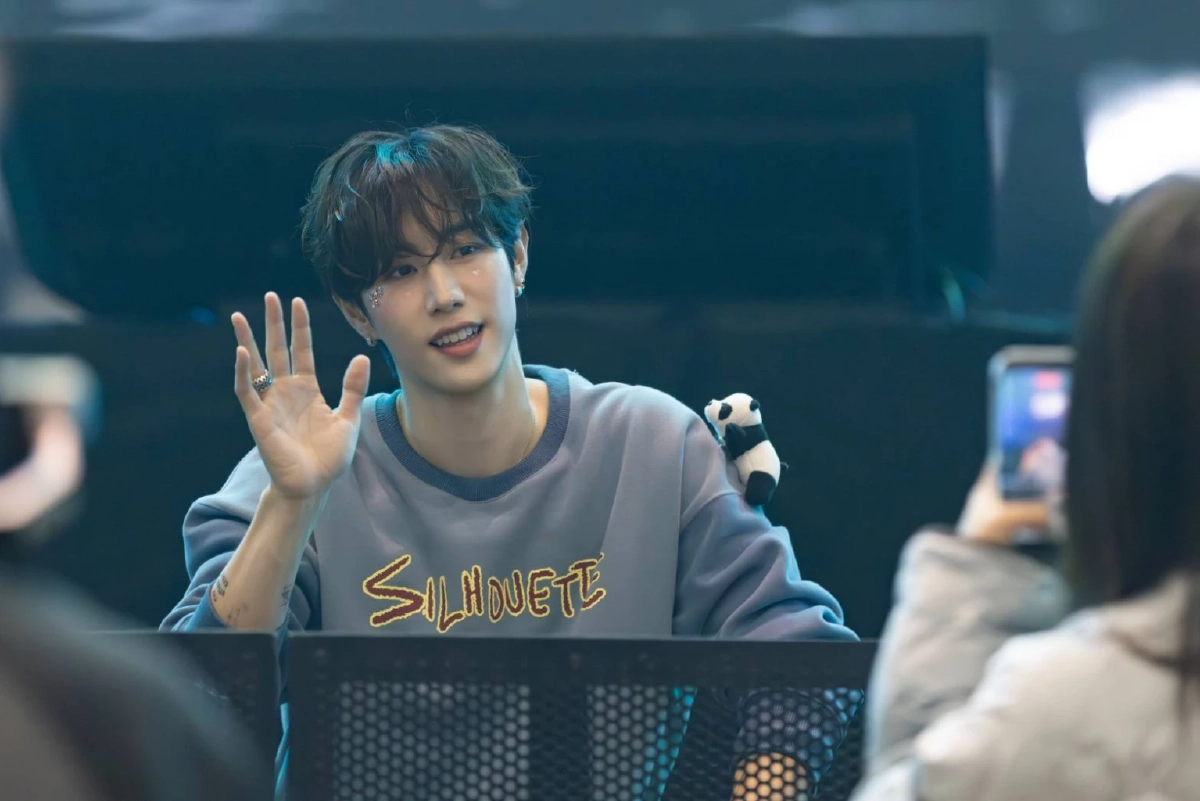 ไวรัลสนั่นโซเชียล! “MARK TUAN” เดินสายสื่อไทยปล่อยเสน่ห์รัว ๆ