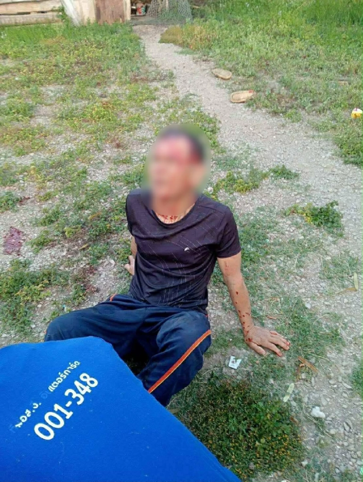 'ลูกทรพี' ทาสยานรก คลั่งควงมีดไล่จ้วง พ่อพิการ เจ็บสาหัส