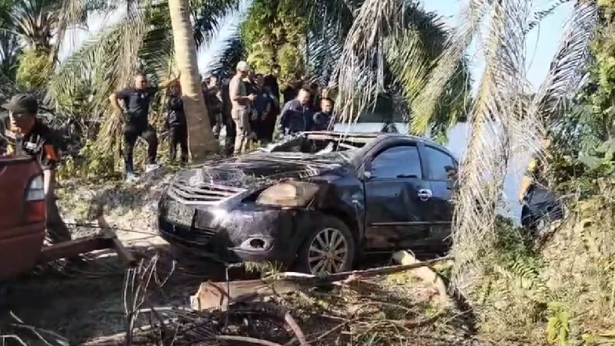 สรุปจับกุม 4 ผู้ต้องหา คดีสังหาร "กำนันยอง" มือปืน-คนขับรถ สารภาพ