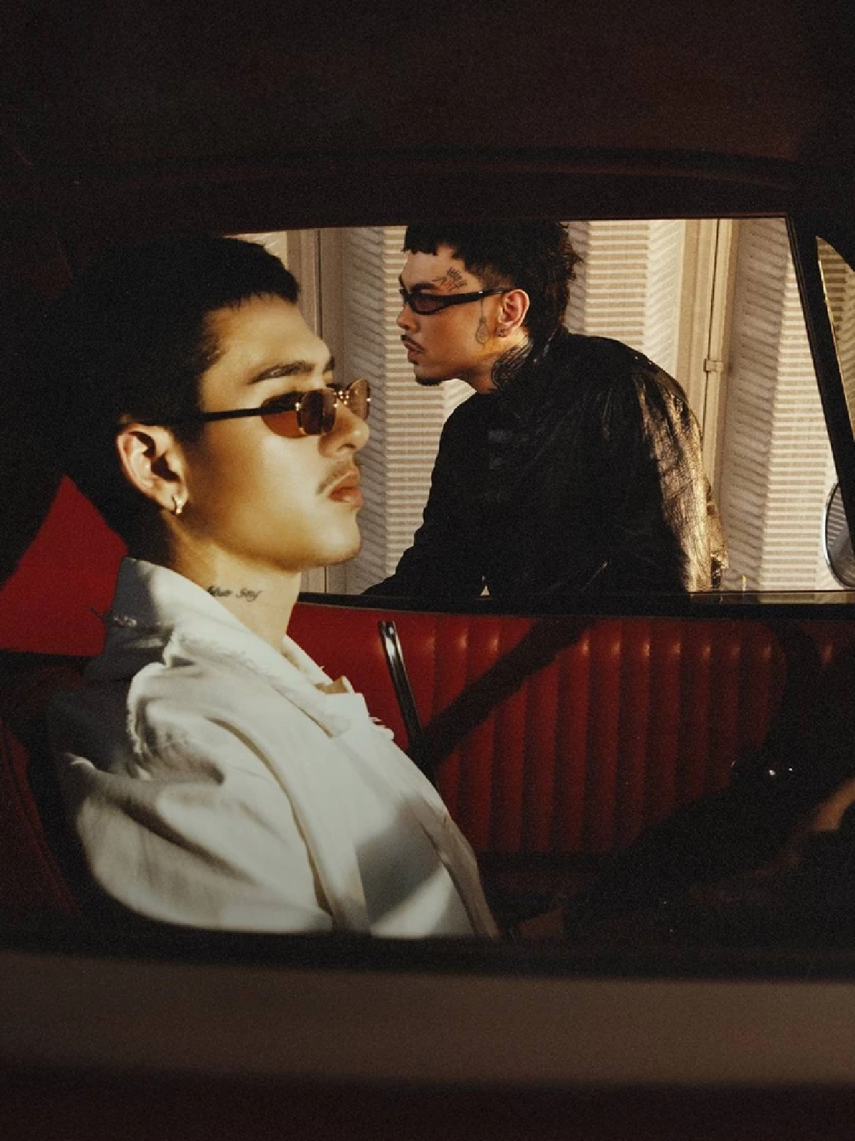 URBOYTJ เกี่ยวเพื่อนซี้ GAVIN:D ปล่อยเพลง "ไปเจ็บกับเค้าซะให้พอ" หลังคืนดีกัน