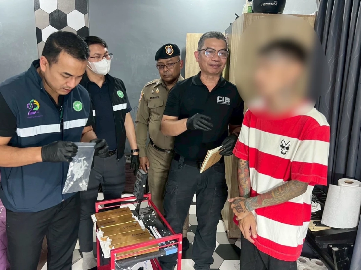 บุกจับ "ช่างบิว โมดิฟาย" เปิดบริการฝังมุก เพิ่มขนาด อ้างได้วิชาในเรือนจำ