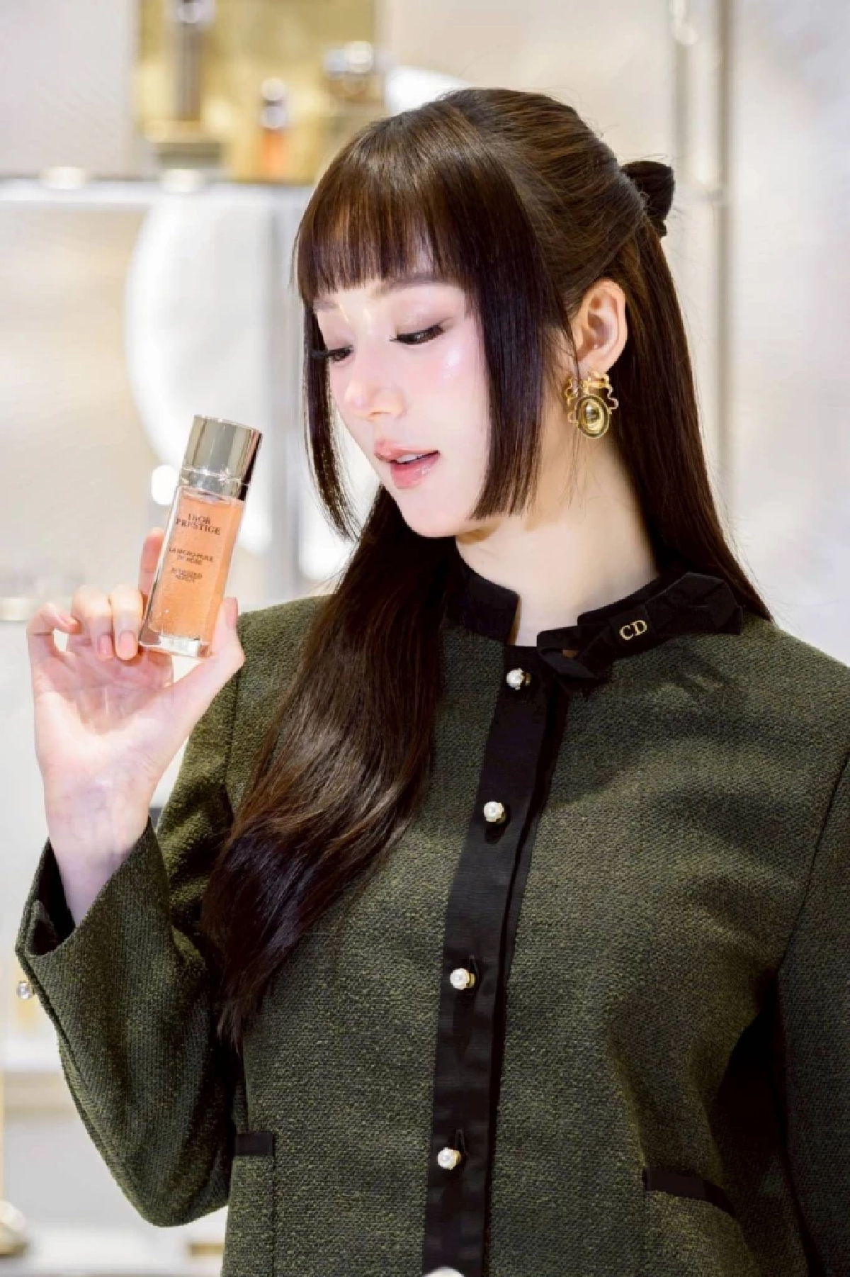 Dior Beauty ขยายประสบการณ์เหนือระดับ เปิดบูติคใหม่ที่ใหญ่ที่สุดใน South East Asia พลิกโฉมอาณาจักรความงามกับดีไซน์ใหม่ล่าสุด ที่ชั้น M สยาม ทาคาชิมายะ ณ ไอคอนสยาม