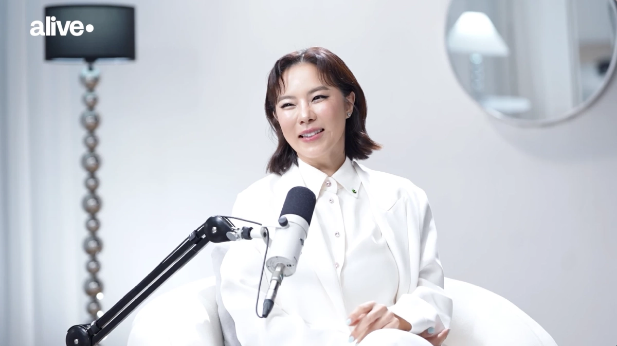 เพิ่งรู้ "คริส หอวัง" ทะเลาะกับ AI เผยความลับหน้าเด็ก ในวัย 45 ปี