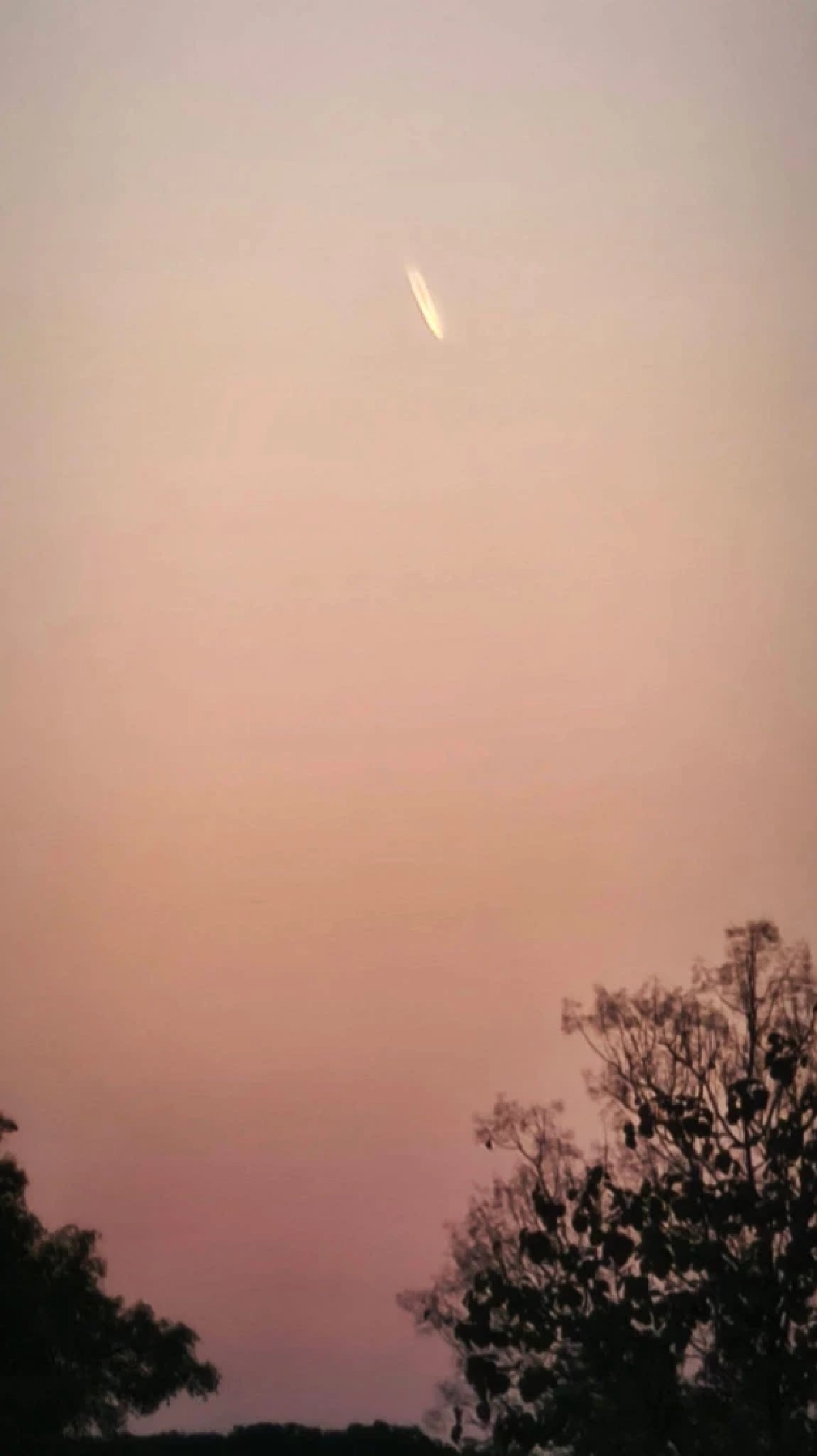 เฉลยแล้ว! "ลูกไฟสีส้ม" เหนือท้องฟ้าเชียงใหม่ NARIT ยัน!ไม่ใช่ดาวตก