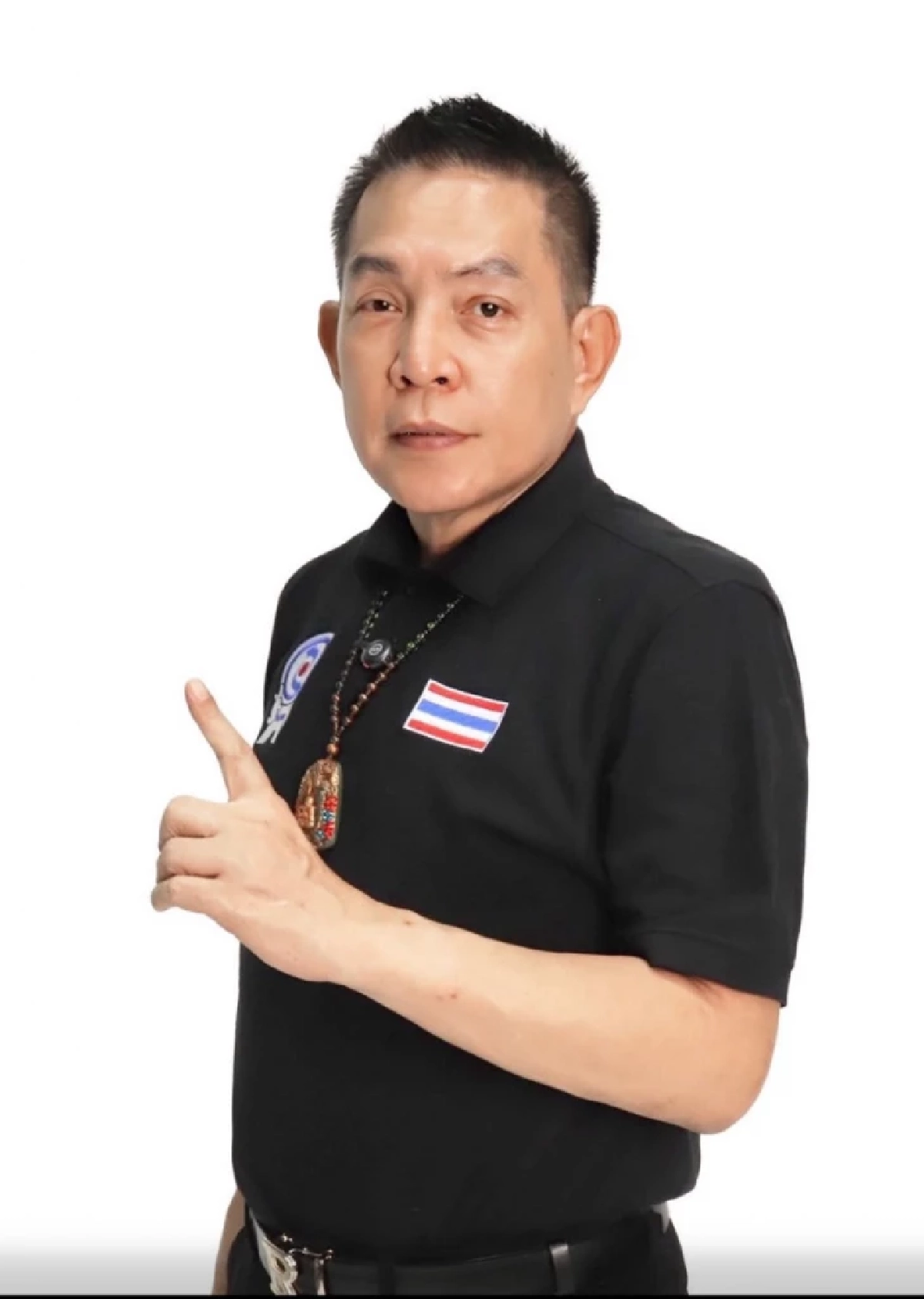 "ราเชน ตระกูลเวียง" คือใคร? ผู้ดับเครื่องชนสั่งระงับ "เต้" พ้นเก้าอี้เลขาพรรค