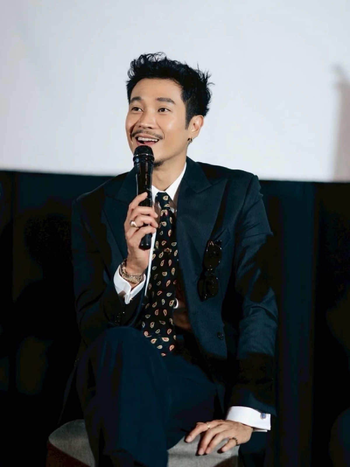 เปิดประวัติ "ท็อป ทศพล" หนุ่มหล่อมากความสามารถ ที่สาวๆอยากทำความรู้จัก