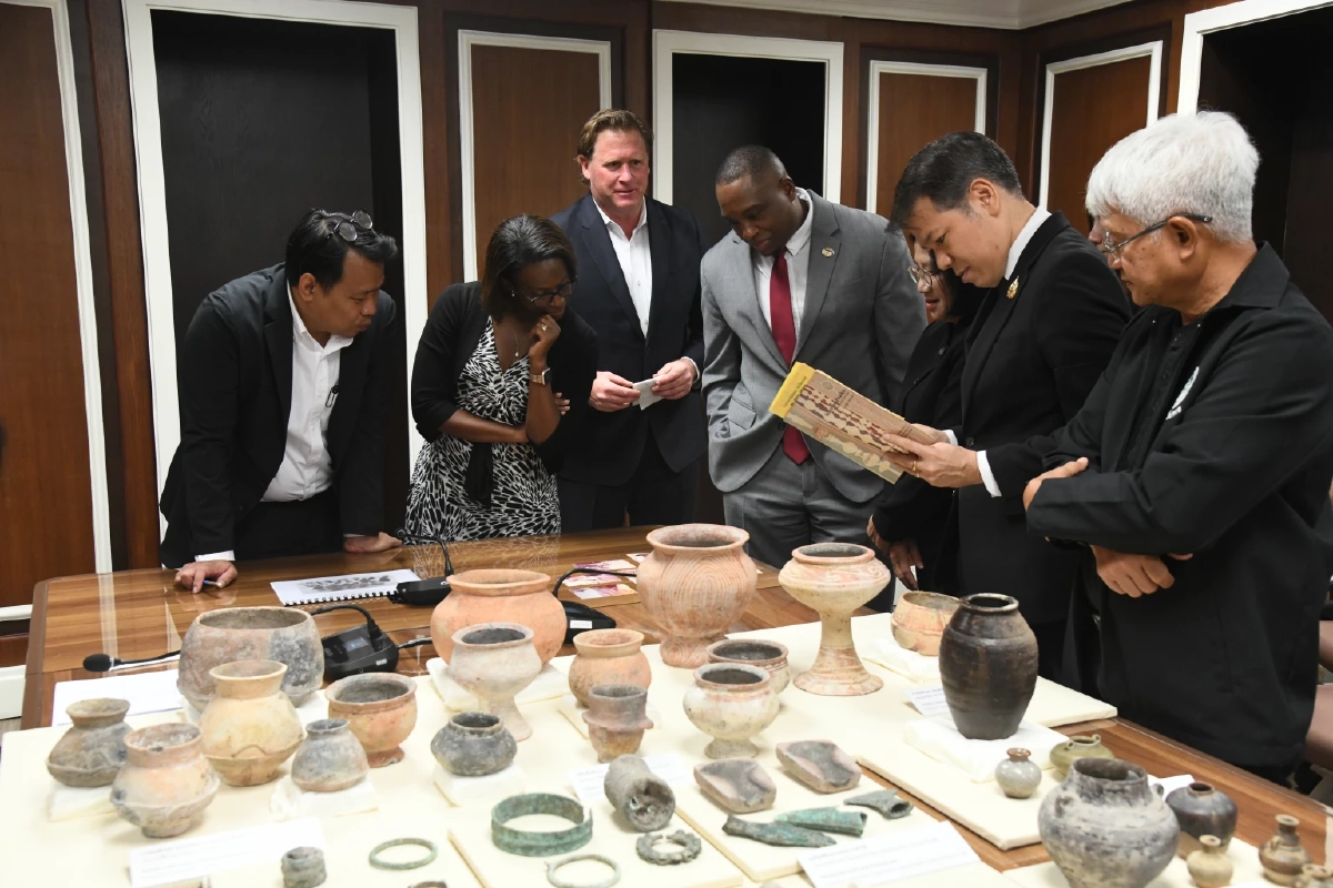 โบราณวัตถุ 53 รายการคืนไทย เบื้องหลังเกิดจาก พินัยกรรมอดีตทหารสหรัฐฯ