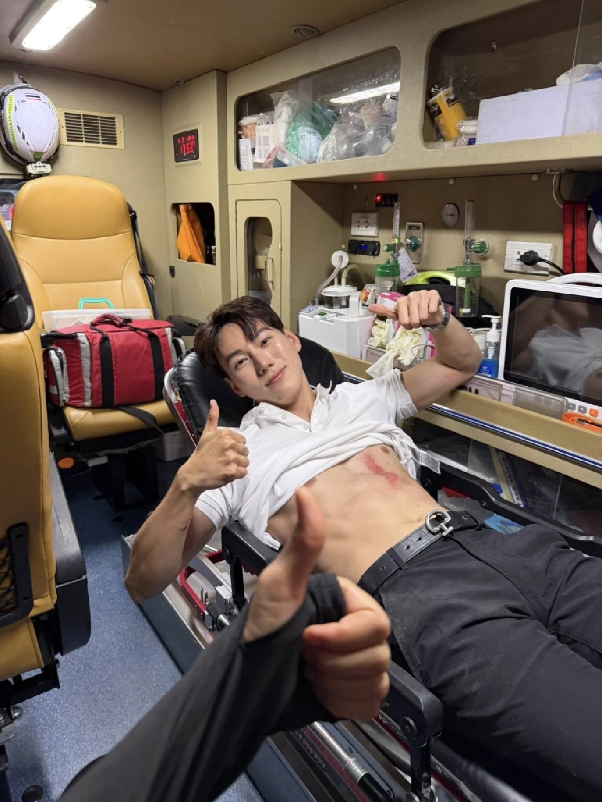 คนดูเป็นแสน (คลิป) "เฉียง" อินฟลูฯดัง ตกม้า! เพราะม้าเกิดอารมณ์ทางเพศ