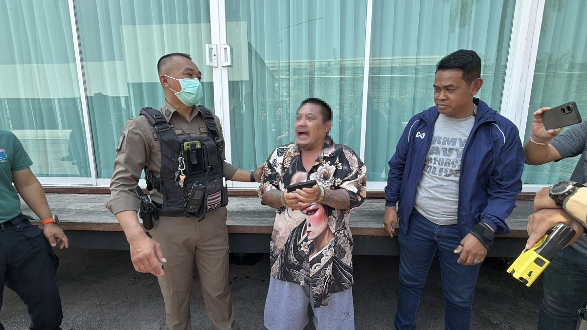 หนุ่มคลั่งอ้าง "เทพสิง" บุกยิงสนั่นบ้านอัศวเหม อ้าง "เอ๋ ชนม์สวัสดิ์" จ้างมาขุดดิน