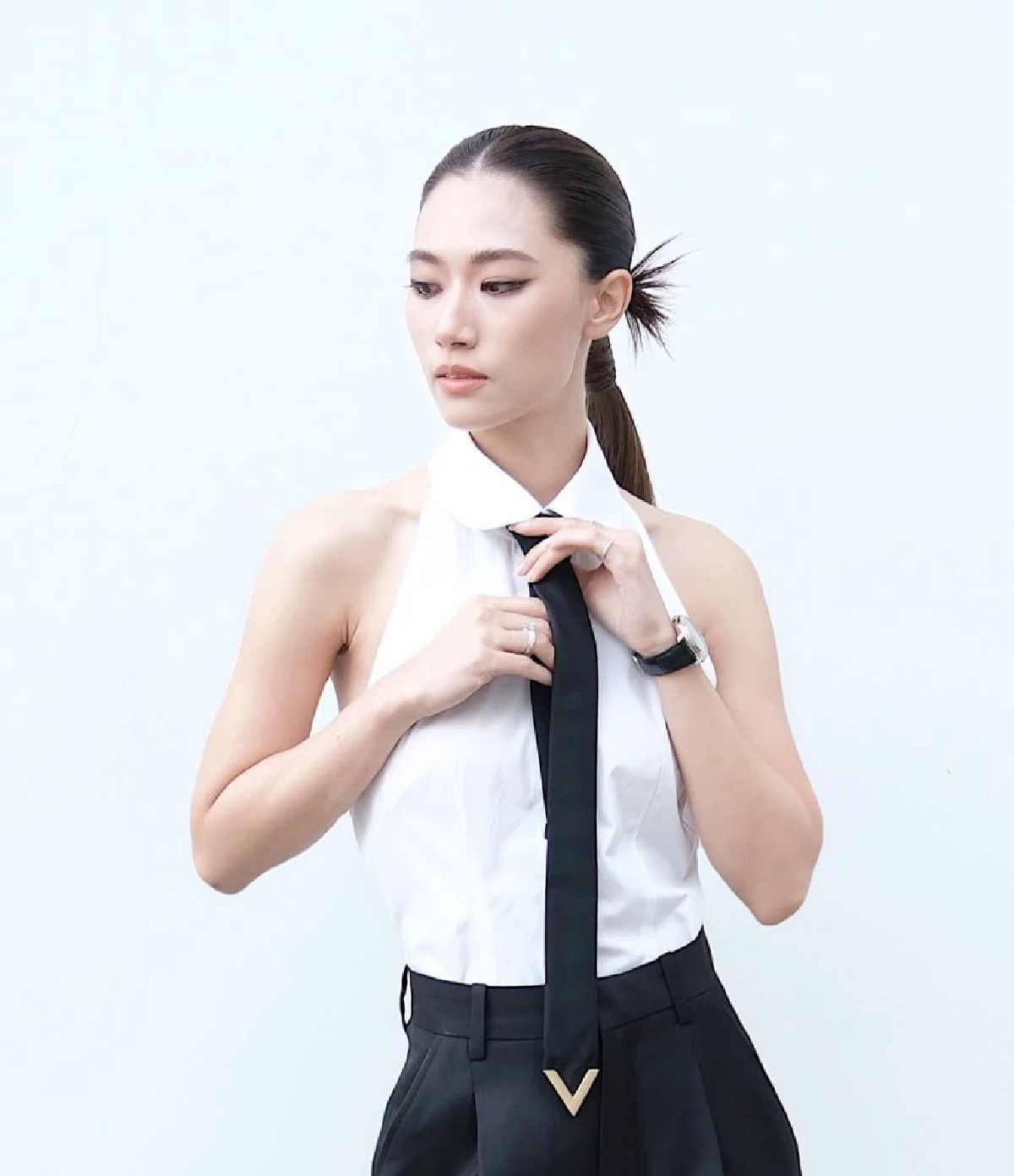 "เพลง ชนม์ทิดา" กลั้นใจเล่านาทีเลิก "เป๊ก เศรณี"  ยิ้มอ่อนไม่ตอบ ปม!มือที่3