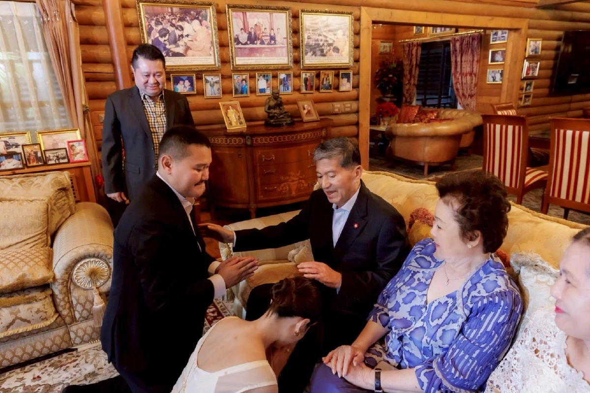 ชื่นมื่น "ดวง อยู่บำรุง" ลูกชาย "เฉลิม อยู่บำรุง" จดทะเบียนสมรส ภรรยาสวยมาก