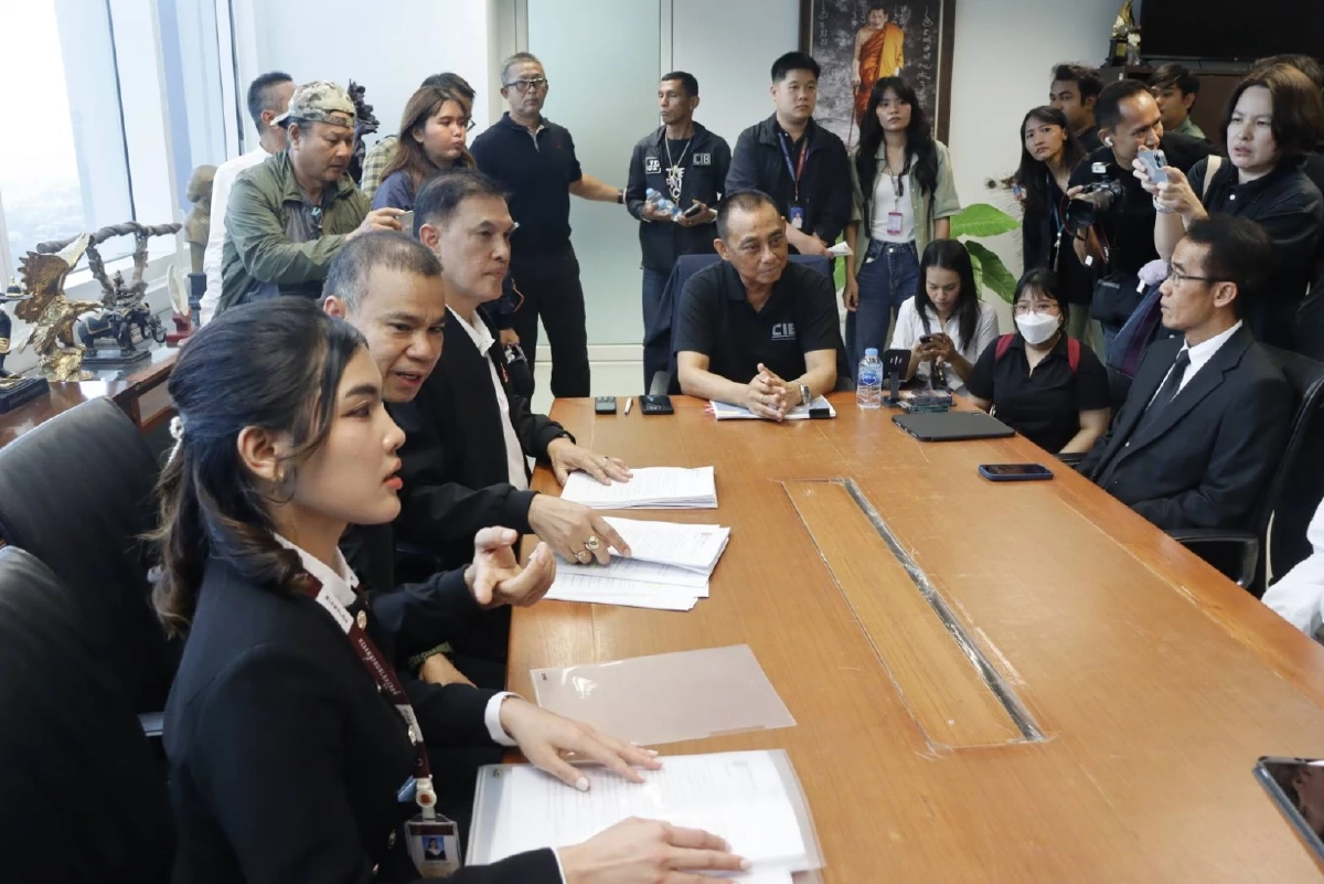 "ทนายอนันต์ชัย" จี้ เช็กเส้นเงินอดีตเจ้าอาวาสวัดสักใหญ่ ใช้เงินวัดเปย์สาวหรือไม่