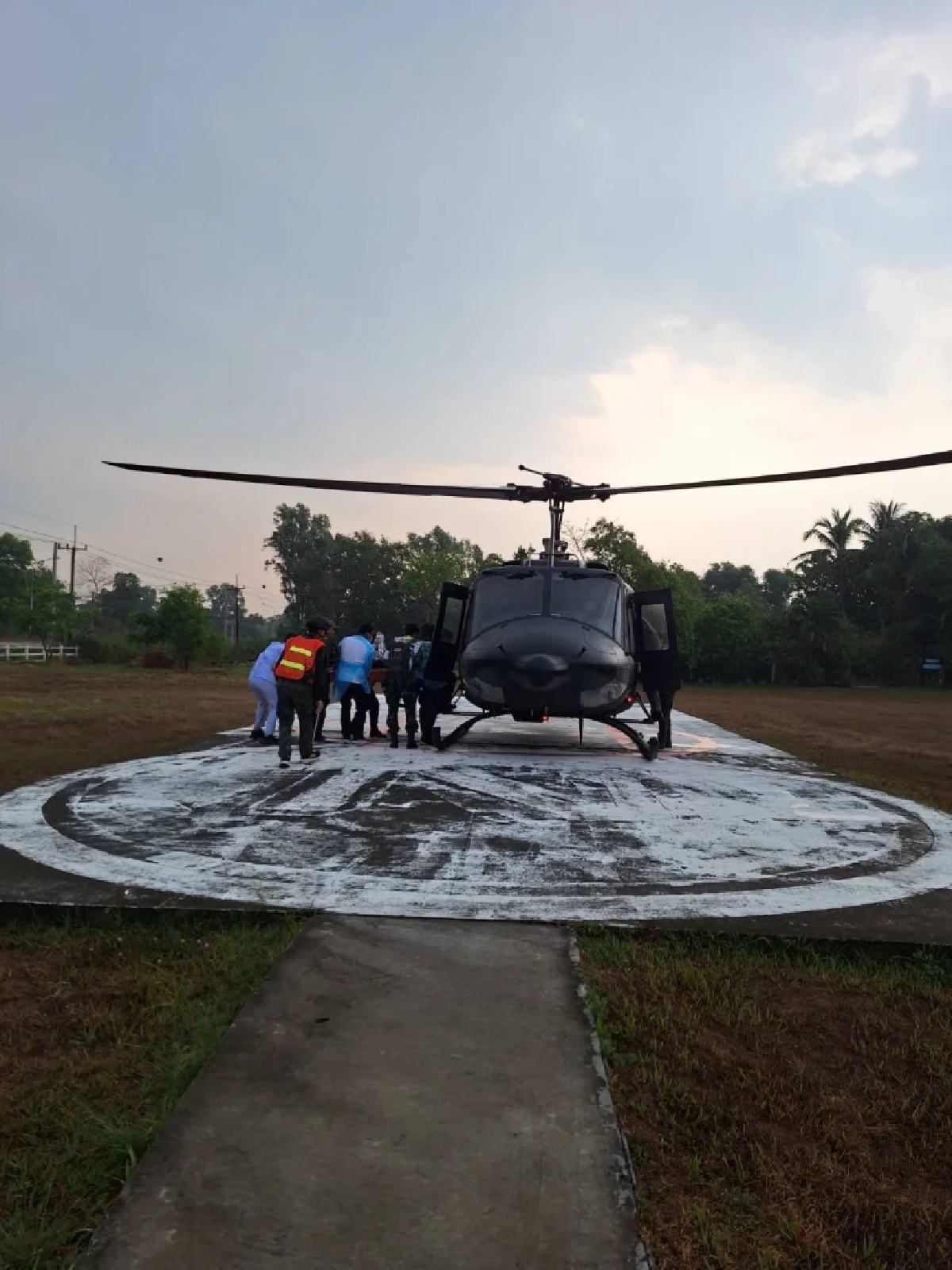 ผอ.รพ.สุรินทร์ ระบุ พลทหาร เหยียบทุ่นระเบิด สัญญาณชีพ-กำลังใจดี