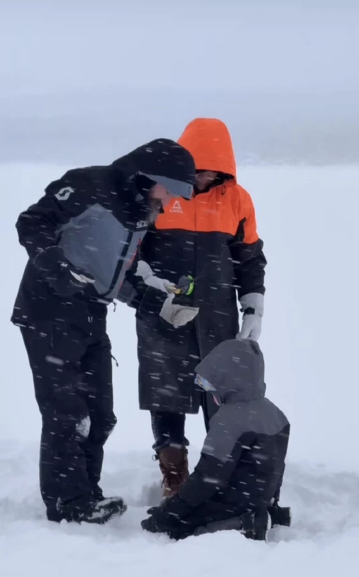 ส่องไอจี "จุ๊บจิ๊บ" เผยภาพ "ธรรมนัส" พาครอบครัวเดินเล่นกลางหิมะฟินแลนด์