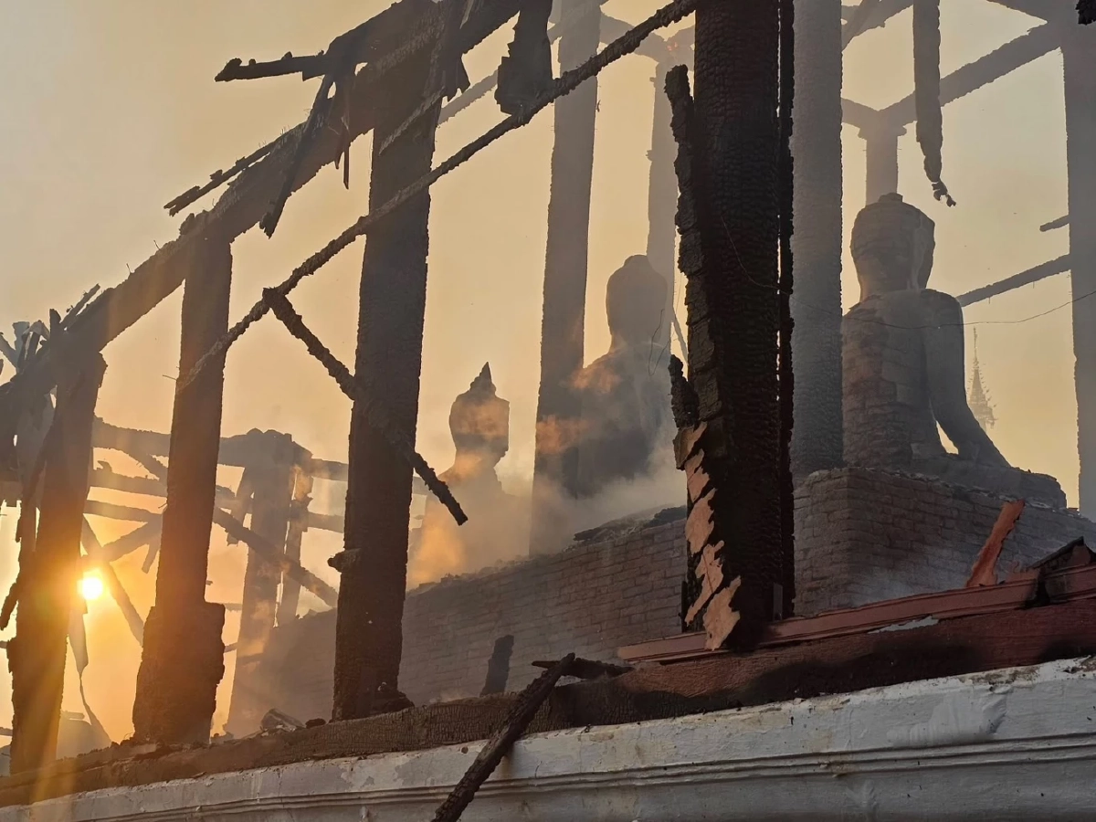 เปิดสภาพ! ไฟไหม้วัดเก่าแก่ 200 ปี จ.ลำปาง กุฏิไม้โบราณวอดทั้งหลัง