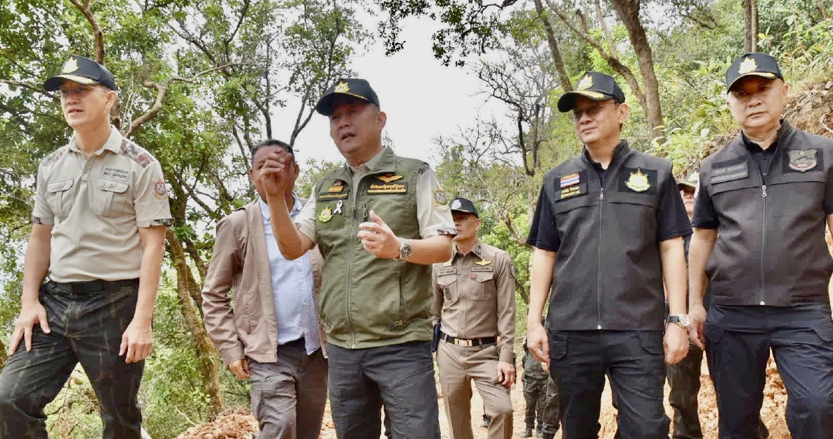 สั่งปิดถนนปริศนากลางป่า แฉขบวนการหลอกชาวบ้านสร้างถนน อ้างมีงบหลวง