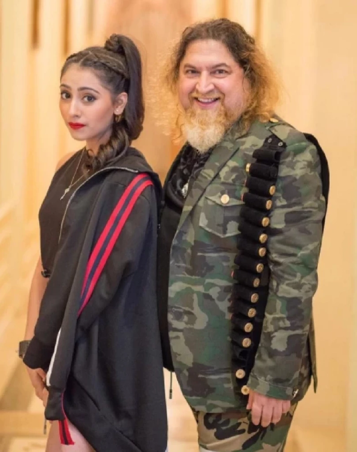 รวยแล้วทำไมต้องมาไลฟ์?  “หมอสุนิล-เคธี่” เปิดเบื้องหลังที่ไม่มีใครรู้