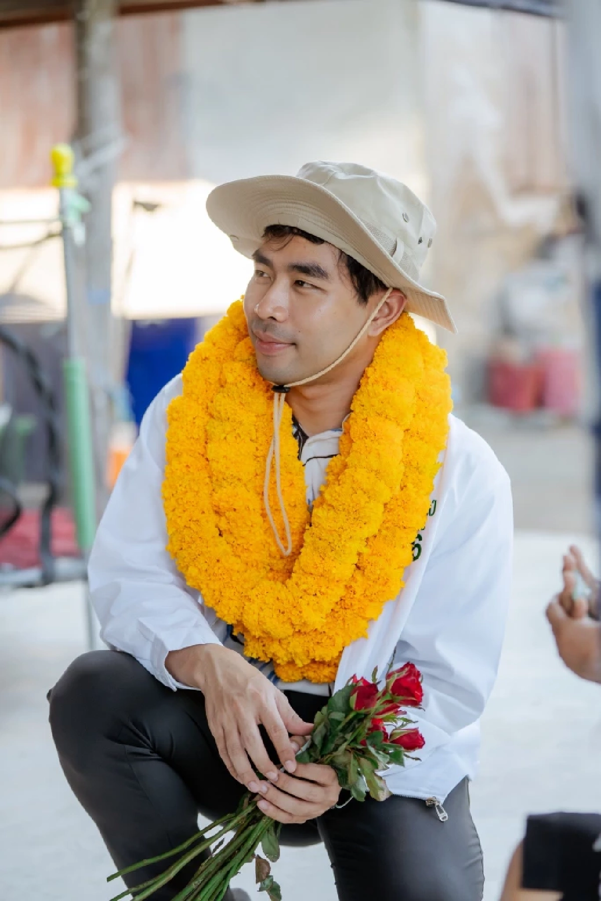 เปิดประวัติ "ณัฐชาติ วงศ์ประเสริฐ" พรรคกล้าธรรม คนรุ่นใหม่ล้มบ้านใหญ่ สุพรรณบุรี 