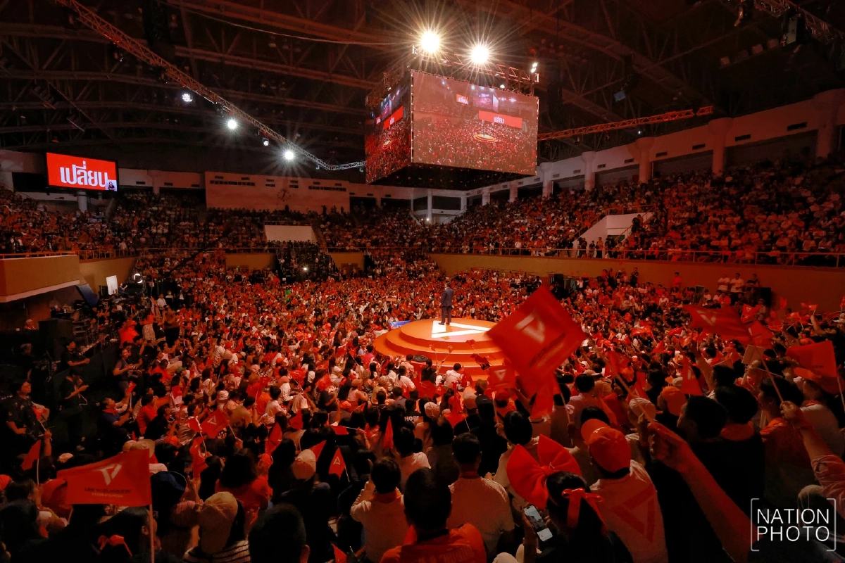 "ธนาธร" ประกาศชัดเลือกตั้งครั้งที่ 3 ต้องได้เป็นรัฐบาล