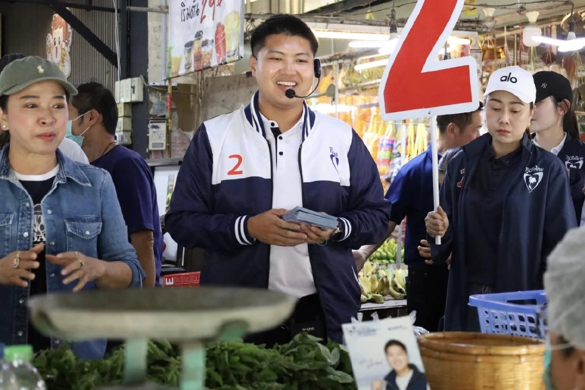 ส่องโปรไฟล์ "เบิ้ล-บิว" 2 พี่น้อง ยอมทิ้งเครื่องแบบทหาร-ตำรวจ ลุยสนามการเมือง