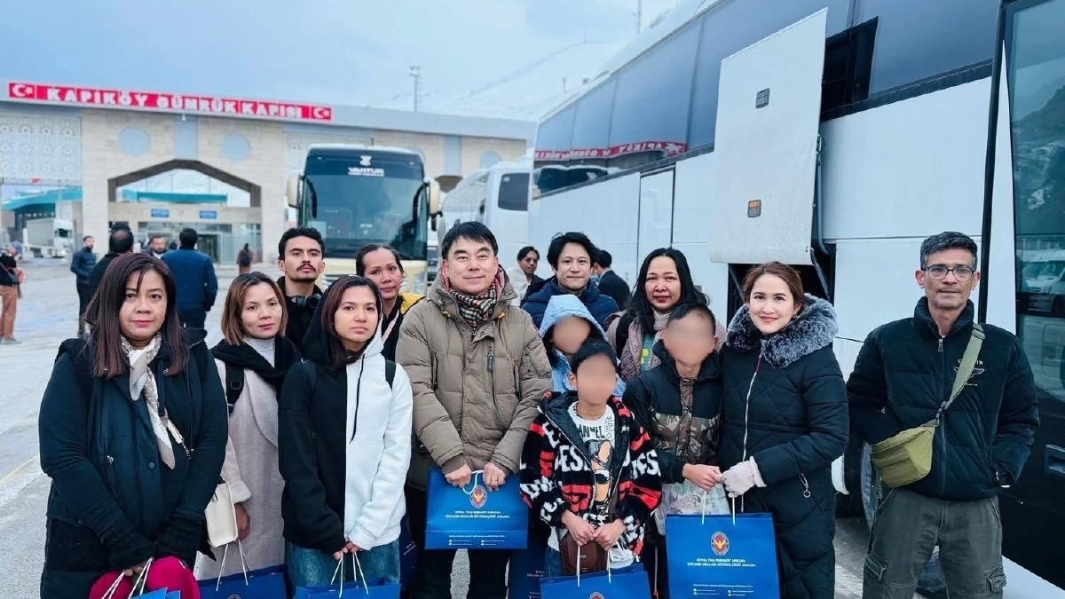 คนไทยกลุ่มแรก 62 คน อพยพจากอิหร่าน เดินทางถึงตุรกี ด้วยความปลอดภัย