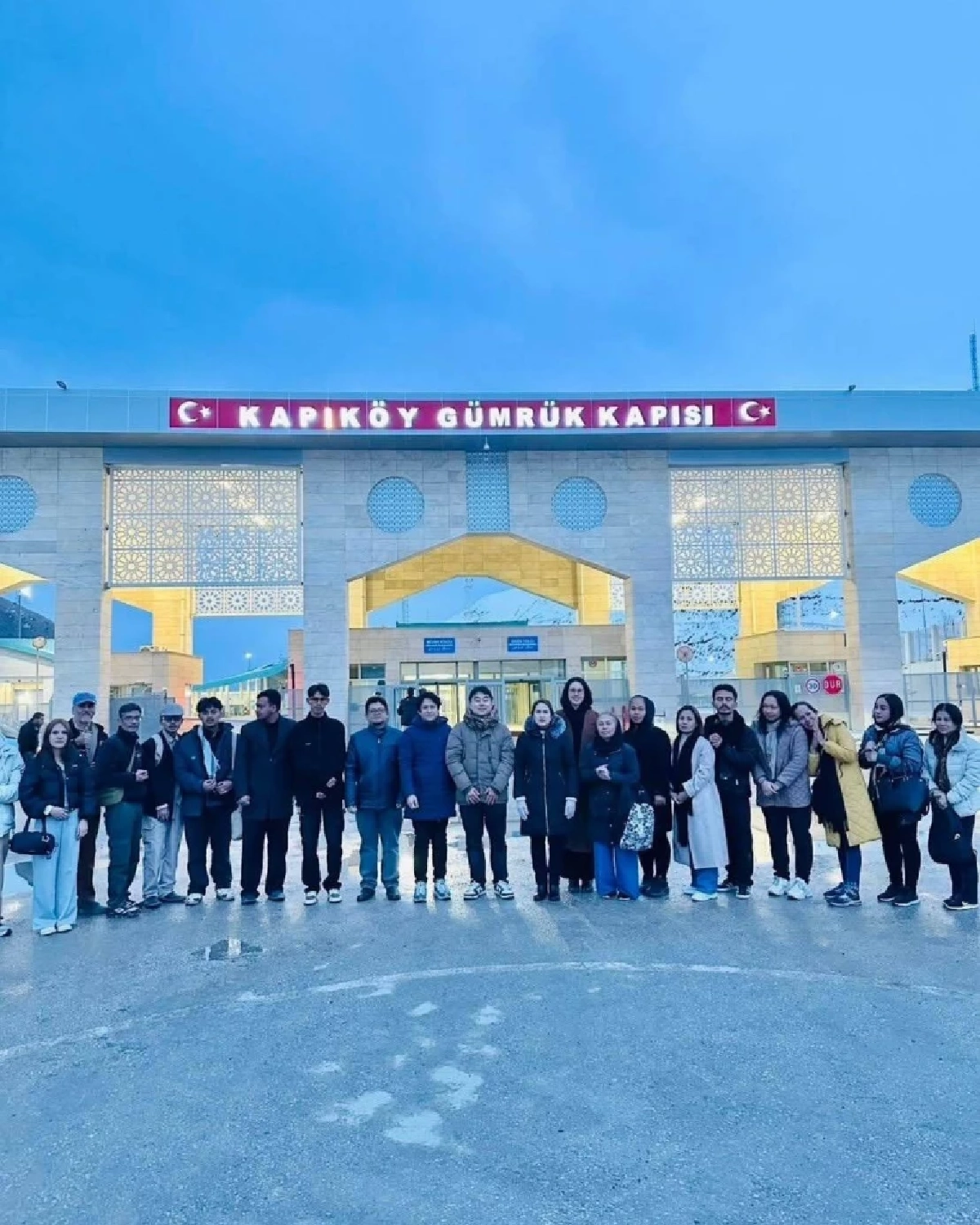 คนไทยกลุ่มแรก 62 คน อพยพจากอิหร่าน เดินทางถึงตุรกี ด้วยความปลอดภัย