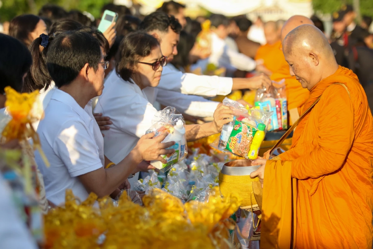 เปิดคู่มือบุญ ‘มาฆบูชา’ กิจกรรมและการปฏิบัติตน ทำบุญวันพระใหญ่ ได้บุญเยอะกว่าจริงไหม?