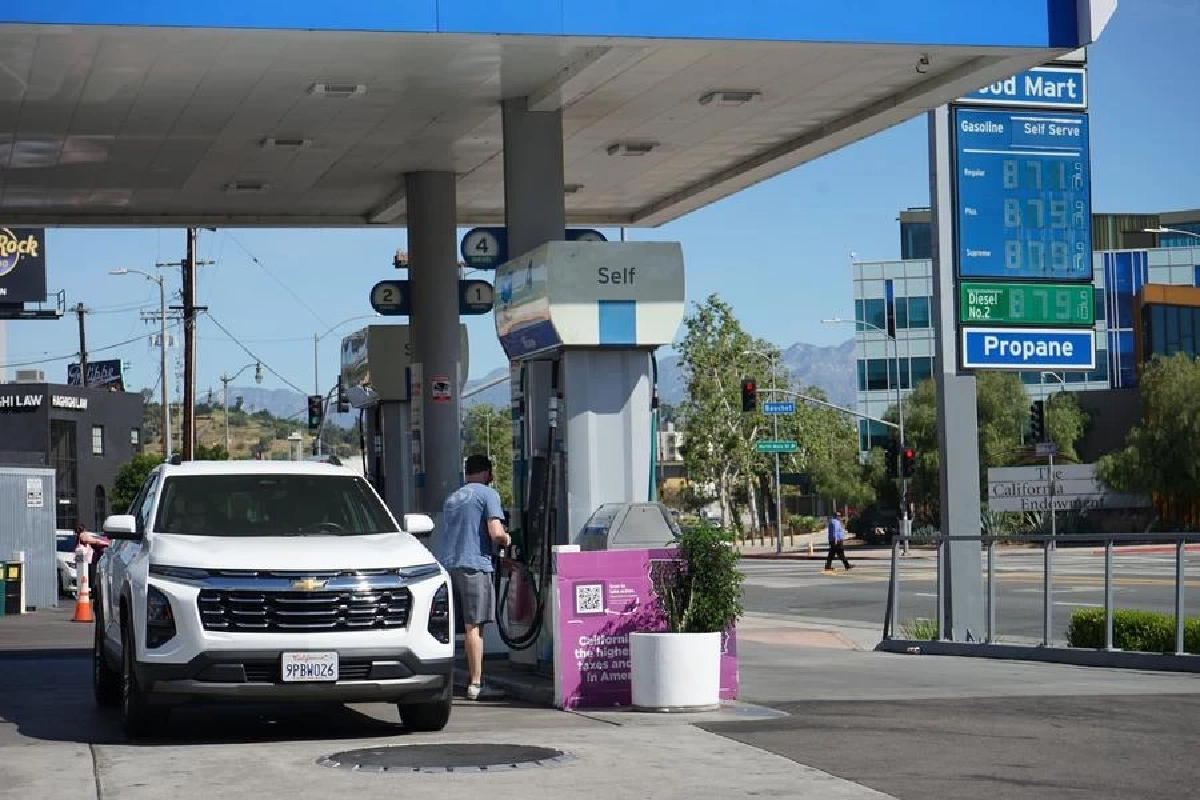 สหรัฐฯ ไฟเขียวขาย 'เชื้อเพลิงเอทานอล' ชั่วคราว ช่วยประชาชน