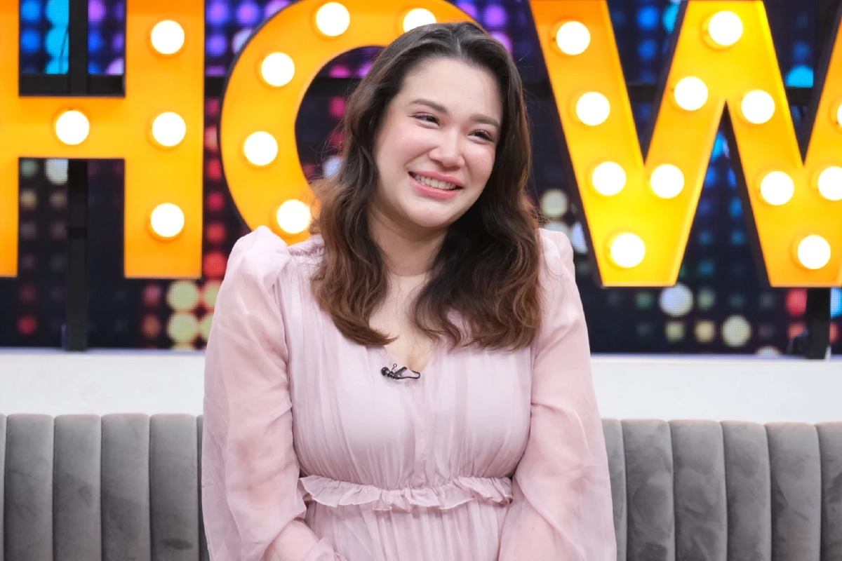 "นนนี่" ควงสามีเคลียร์ดราม่าท้อง "แอน สิเรียม" ลั่น! ท้องก็เลี้ยง