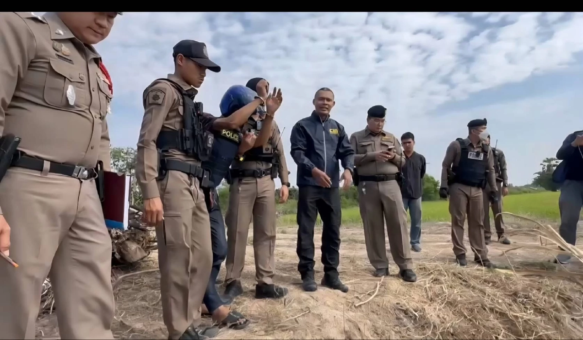 จับแล้ว พ่อ-ลูกชาย x่าอำพรางเพื่อนบ้านทิ้งบ่อน้ำสุพรรณ เหตุเบิ้ลเครื่องเสียงดัง