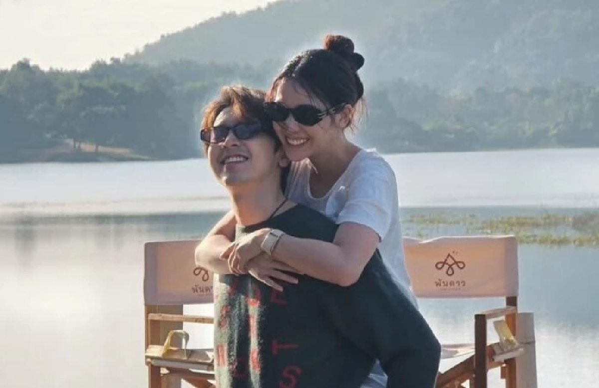 หลุดปาก! พระเอกตัวท็อปสารภาพมี "แอคหลุม" ซุกรูปแฟนสาว