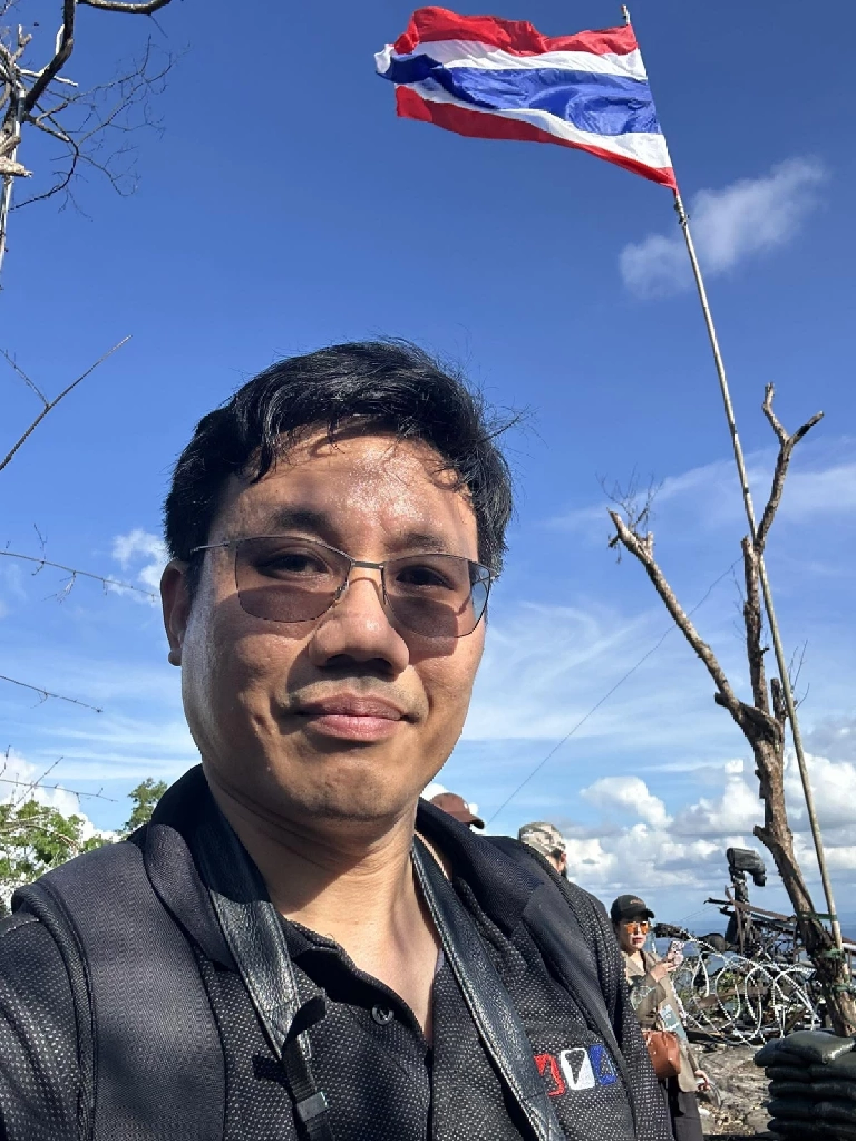 “อนาลโย” ซัด “กัน จอมพลัง” อย่าหาแสงให้มาก เสนอแผนช่วยลูกเรือ