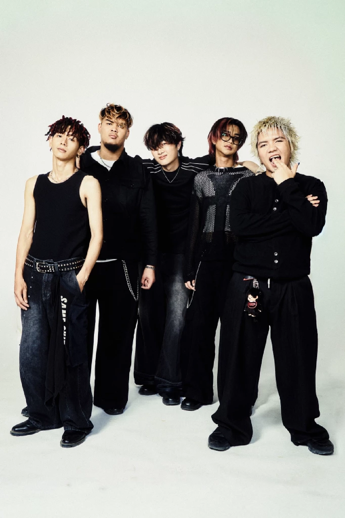 เปิดรายชื่อผู้เข้าชิง "ศิลปินกลุ่มยอดเยี่ยม" คมชัดลึก อวอร์ด ครั้งที่ 22