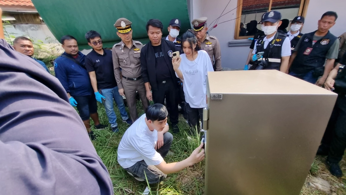 เจอแล้วตู้เซฟ “มดออย” พร้อมรวบช่างคอนโด อ้างรู้มีทรัพย์สินมาก