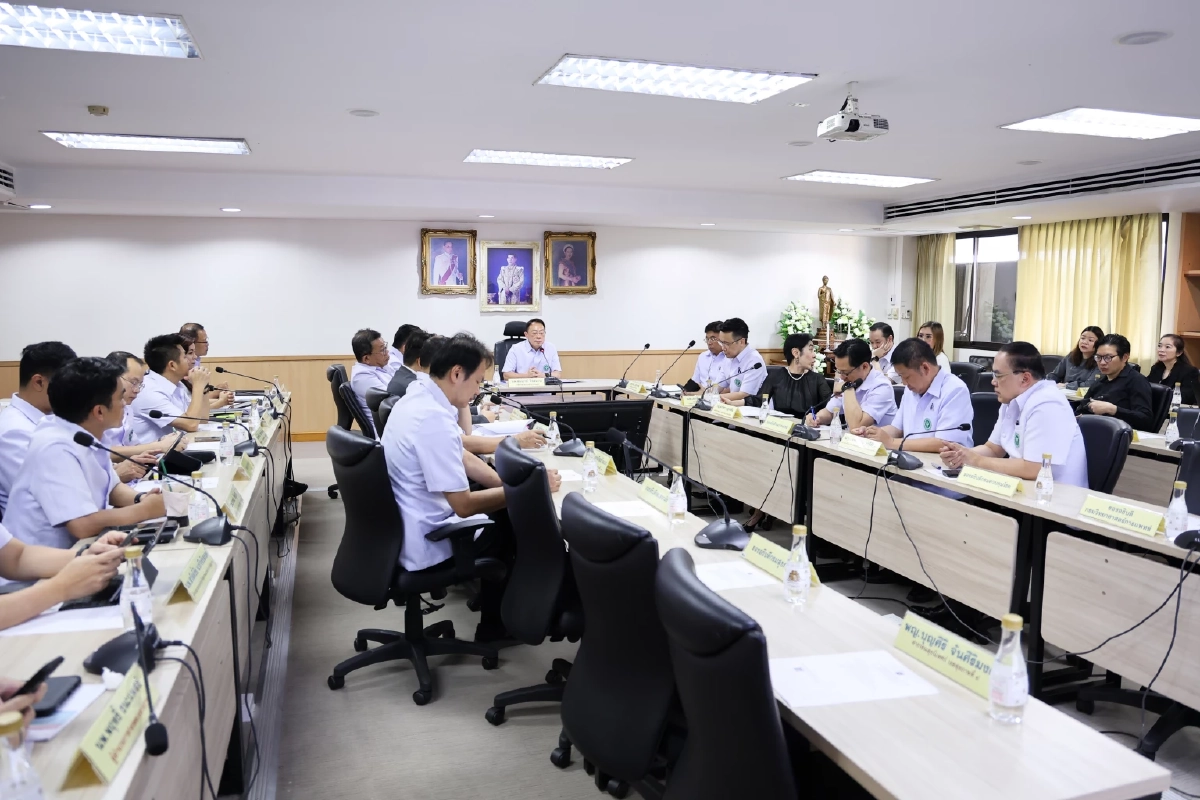 ปลัด สธ. เผย สถานการณ์ยา-เวชภัณฑ์ ยังมีสำรอง เพียงพอใช้ 3 เดือน