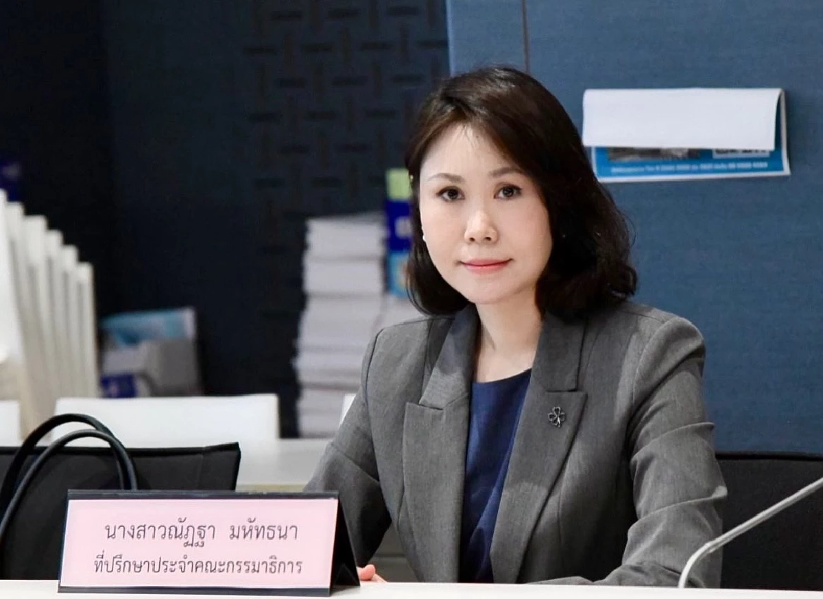 ‘อนุทิน’ จ่อตั้ง ‘โบว์ ณัฏฐา’ นั่ง โฆษก ศบก. เริ่มทำหน้าที่พรุ่งนี้