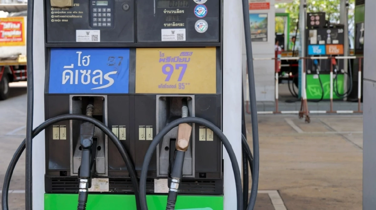 'เช็คราคาน้ำมัน' 27 มี.ค. 69 พรุ่งนี้ 'ดีเซล-โซฮอล์'  อัปเดตราคาล่าสุด ลิตรละกี่บาท