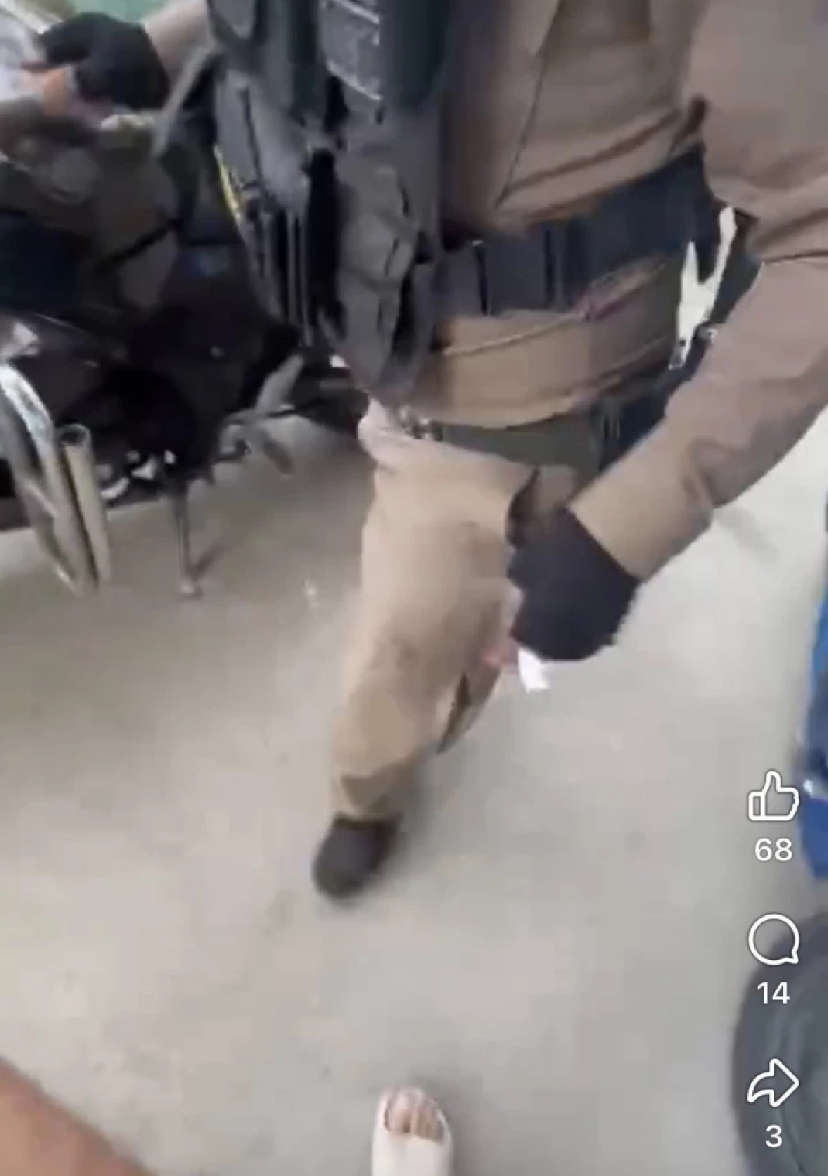 ไม่ใช่ตำรวจ! สภ.เมืองนครปฐม แจงคลิปเรียกค่าปรับ นศ. 5,000 บาท