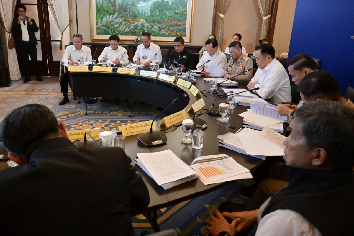 "อนุทิน" สั่งด่วน 76 ผู้ว่าฯ ตั้งวอร์วูมรับมือน้ำมันแพง ปราบกักตุน-ของแพงช่วงสงกรานต์