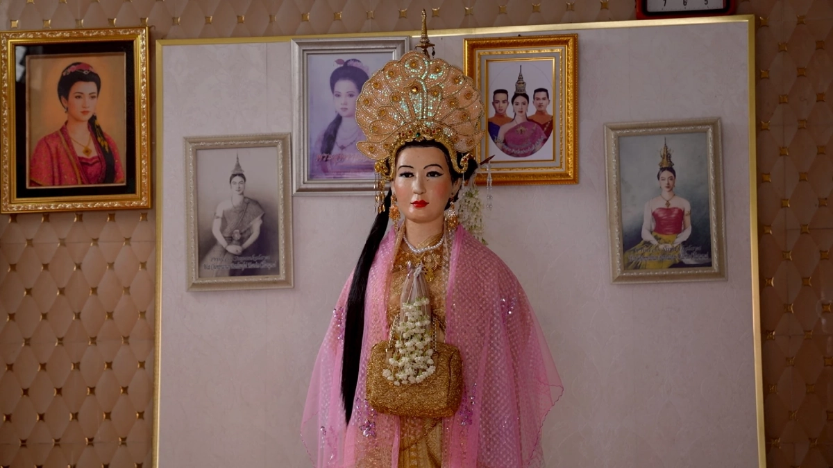 เปิดพิกัดลับสายมู 'เยเลพญา–โบโบจี–พระนางสุพรรณกัลยา' เที่ยวย่างกุ้งครบ