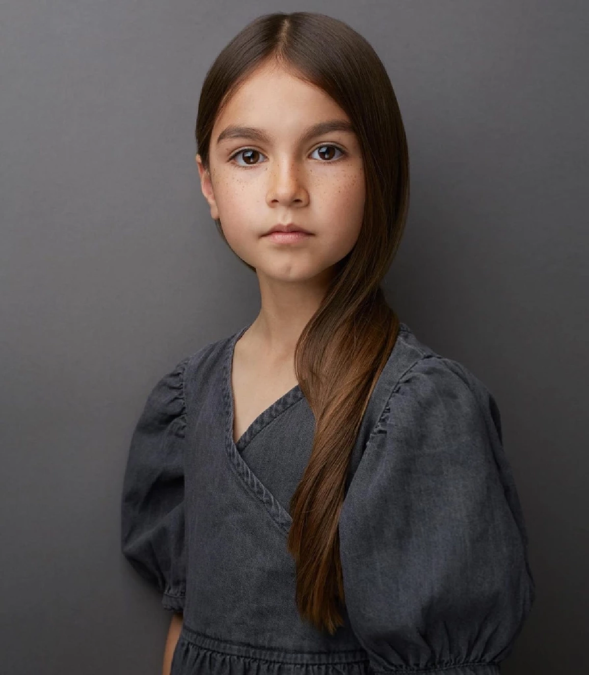 "ไลลา บาร์วิก" ลูกครึ่งไทย-อังกฤษ คว้าบท "แพนซี่ พาร์กินสัน" ในซีรีส์ Harry Potter